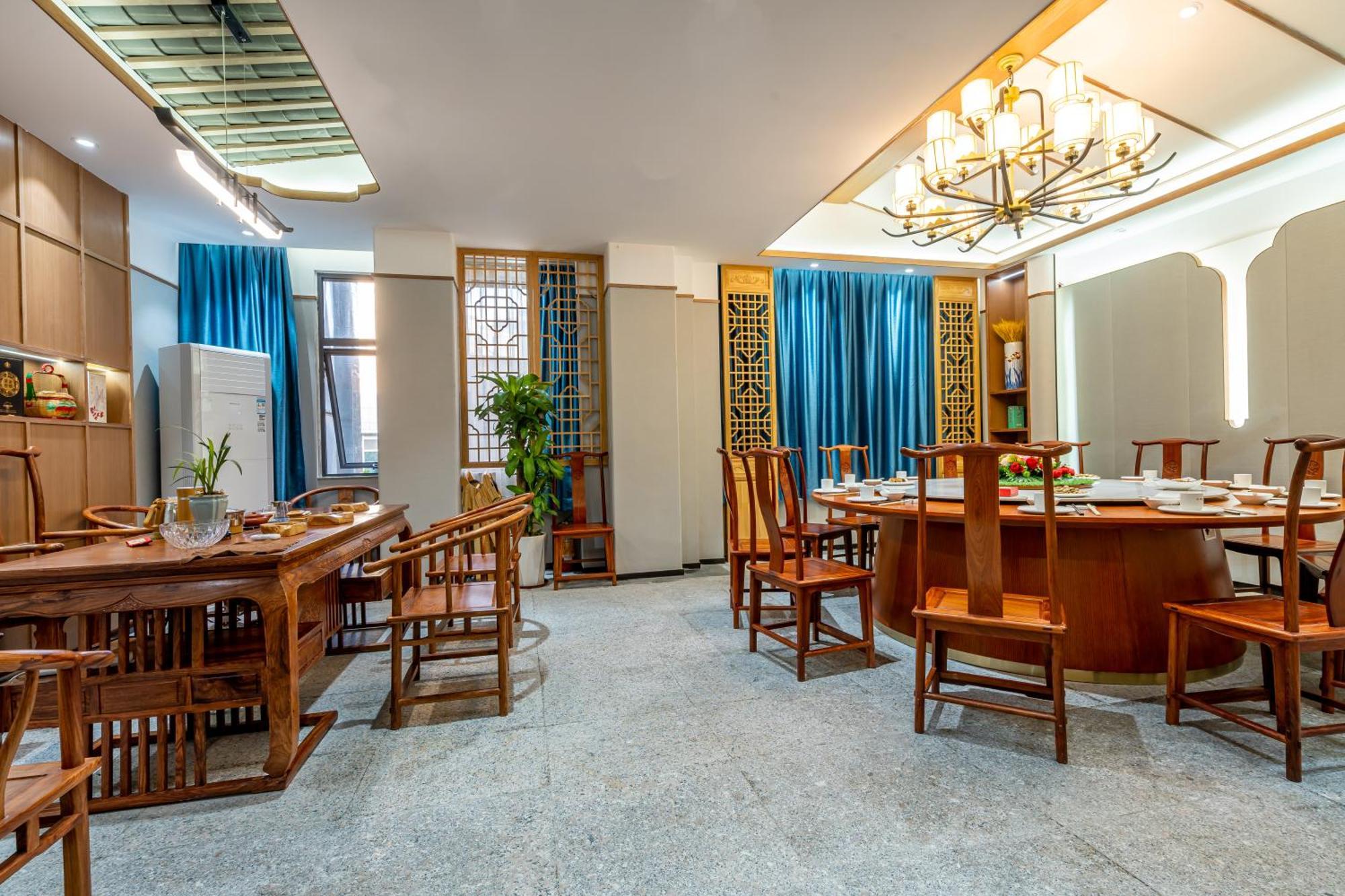 Waifiden Hotel -Former Tokai Hotel - Xiaobei Metro Station - During The Canton Fair, There Will Be Shuttle Buses For Transportation Back And Forth Экстерьер фото