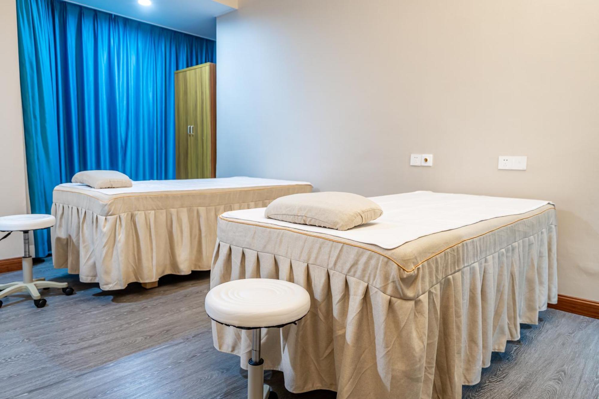 Waifiden Hotel -Former Tokai Hotel - Xiaobei Metro Station - During The Canton Fair, There Will Be Shuttle Buses For Transportation Back And Forth Экстерьер фото