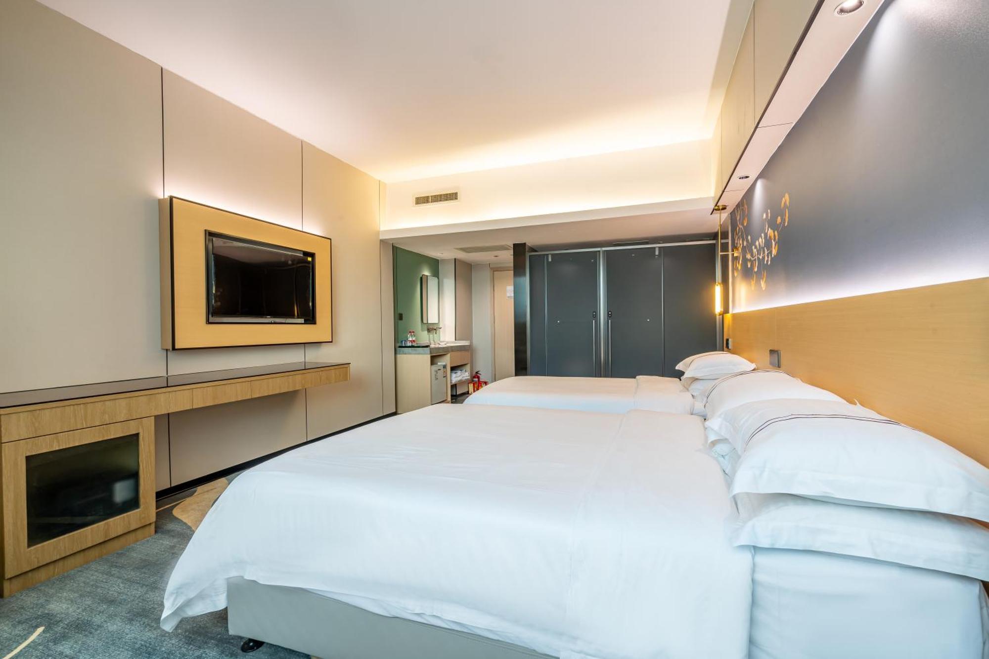 Waifiden Hotel -Former Tokai Hotel - Xiaobei Metro Station - During The Canton Fair, There Will Be Shuttle Buses For Transportation Back And Forth Экстерьер фото