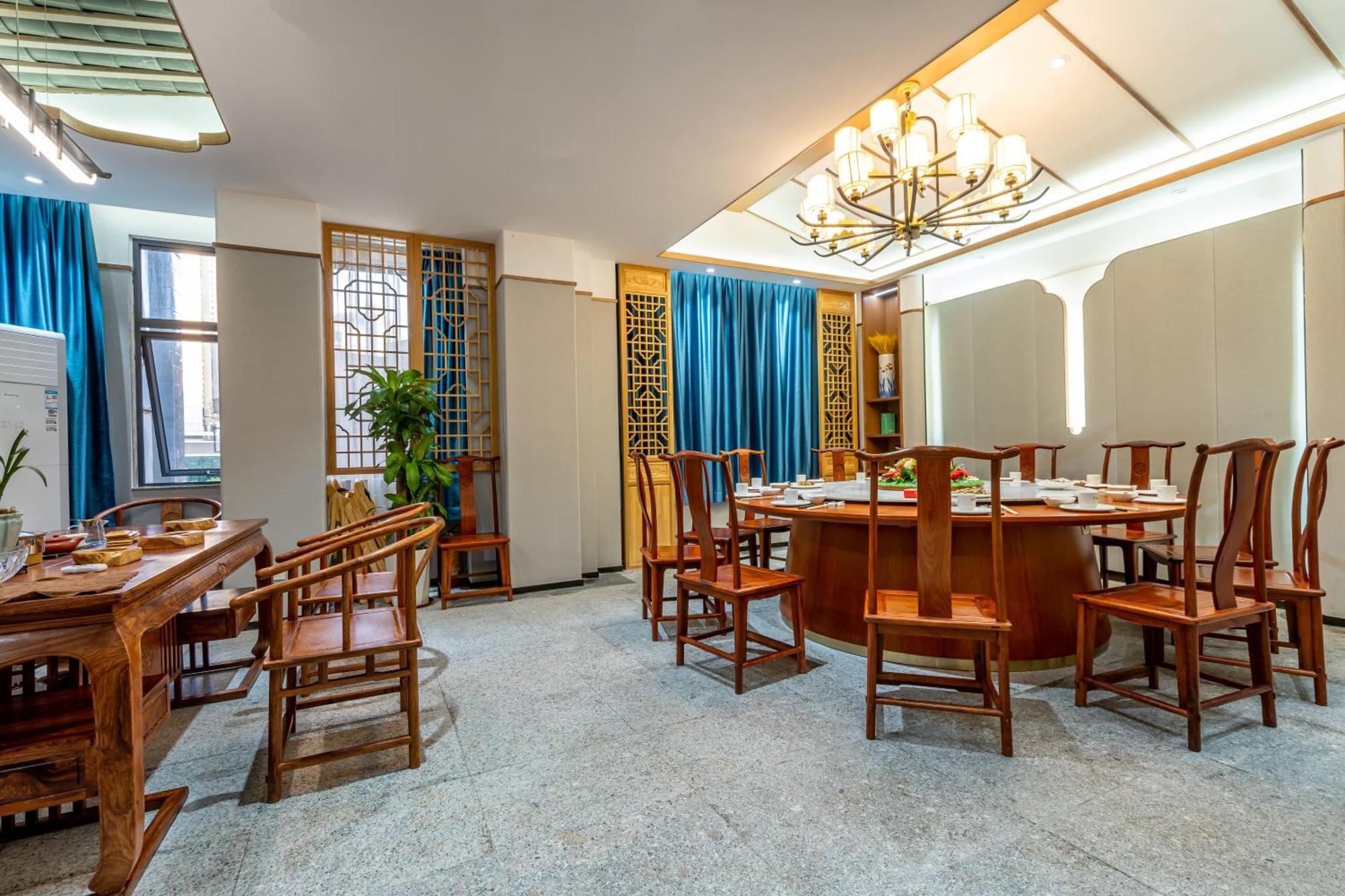 Waifiden Hotel -Former Tokai Hotel - Xiaobei Metro Station - During The Canton Fair, There Will Be Shuttle Buses For Transportation Back And Forth Экстерьер фото
