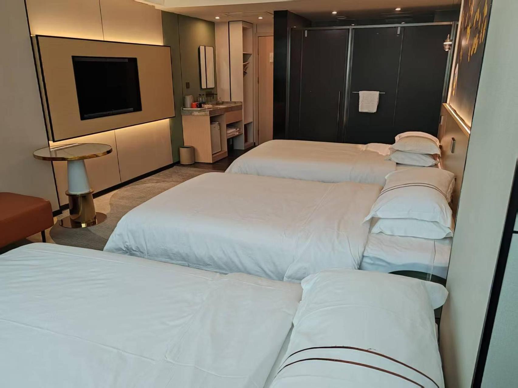 Waifiden Hotel -Former Tokai Hotel - Xiaobei Metro Station - During The Canton Fair, There Will Be Shuttle Buses For Transportation Back And Forth Экстерьер фото
