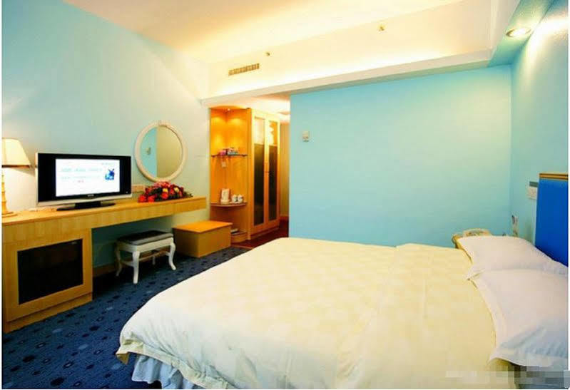 Waifiden Hotel -Former Tokai Hotel - Xiaobei Metro Station - During The Canton Fair, There Will Be Shuttle Buses For Transportation Back And Forth Экстерьер фото