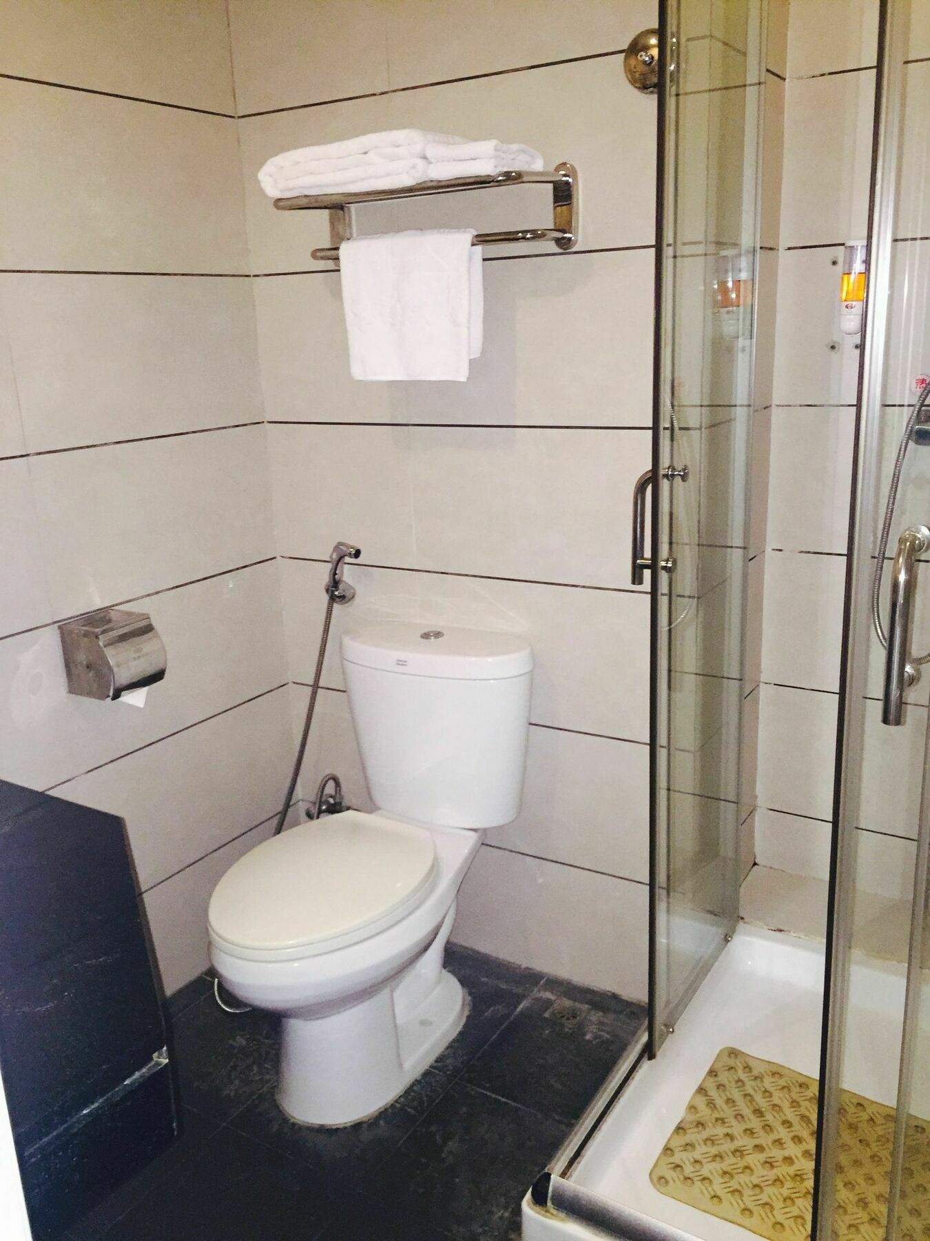 Waifiden Hotel -Former Tokai Hotel - Xiaobei Metro Station - During The Canton Fair, There Will Be Shuttle Buses For Transportation Back And Forth Экстерьер фото